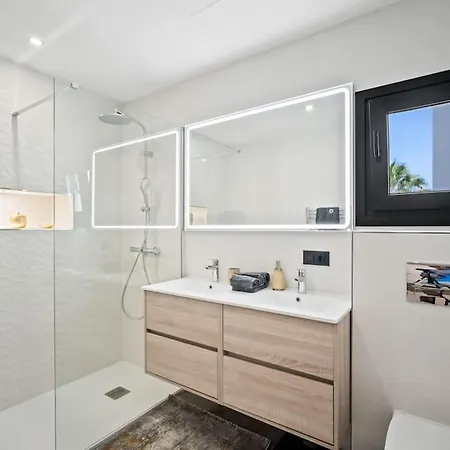Apartment In The Heart Puerto Banus Luxurious Marbella
